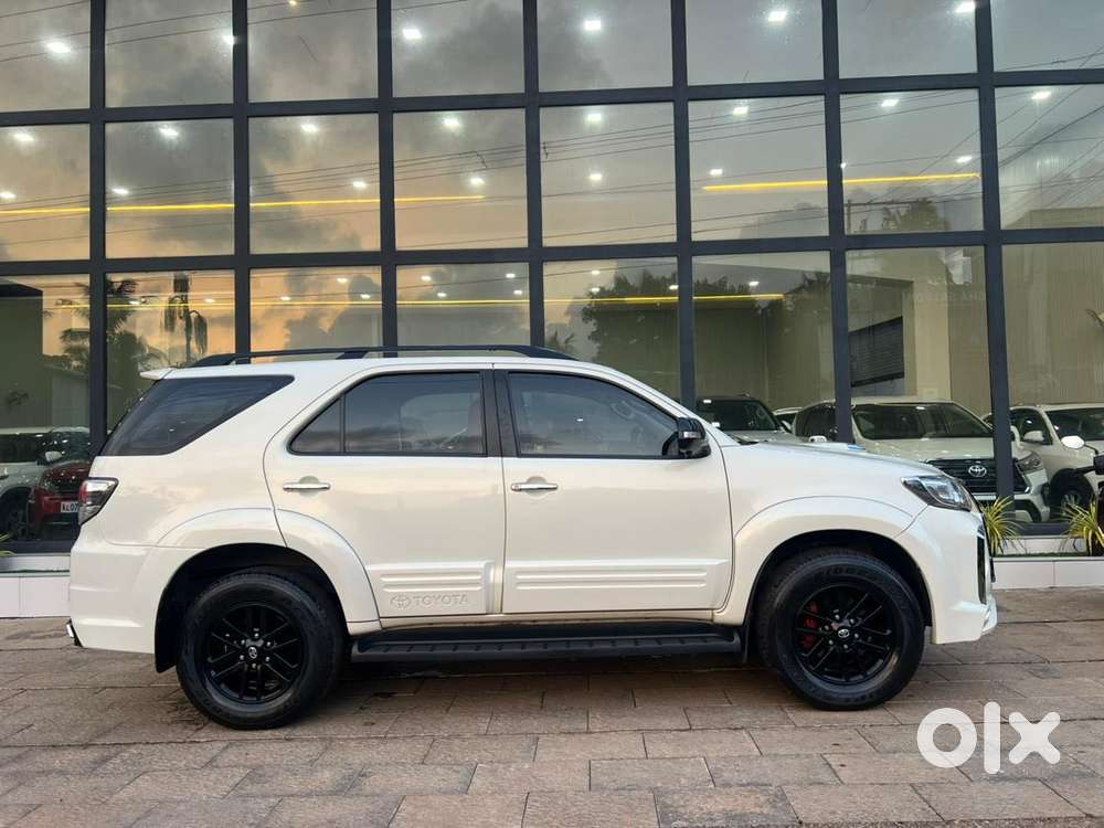 Toyota Fortuner 3.0 4x2 Automatic, 2013, Diesel