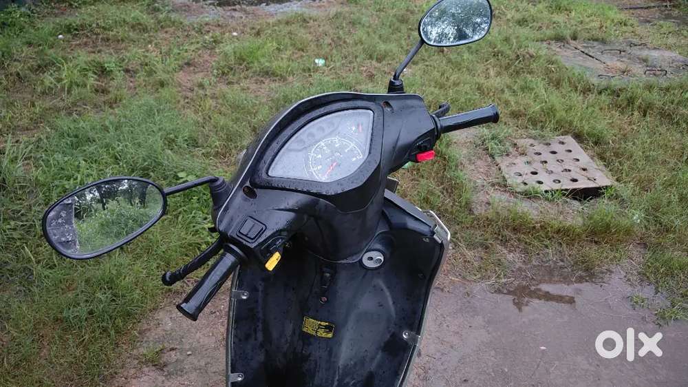 Defence Person Scooty Tvs Jupiter