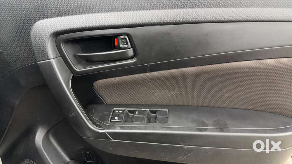 Toyota Urban Cruiser Cruiser High, 2021, Petrol