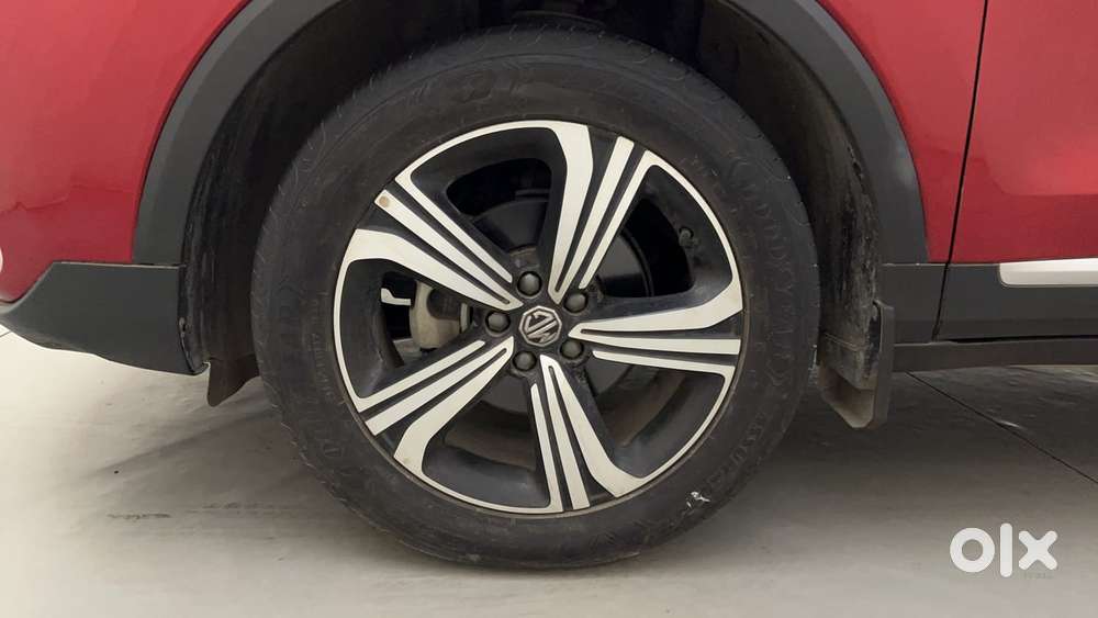 Mg Astor 1.5 Sharp(o) Cvt Ivory, 2024, Petrol