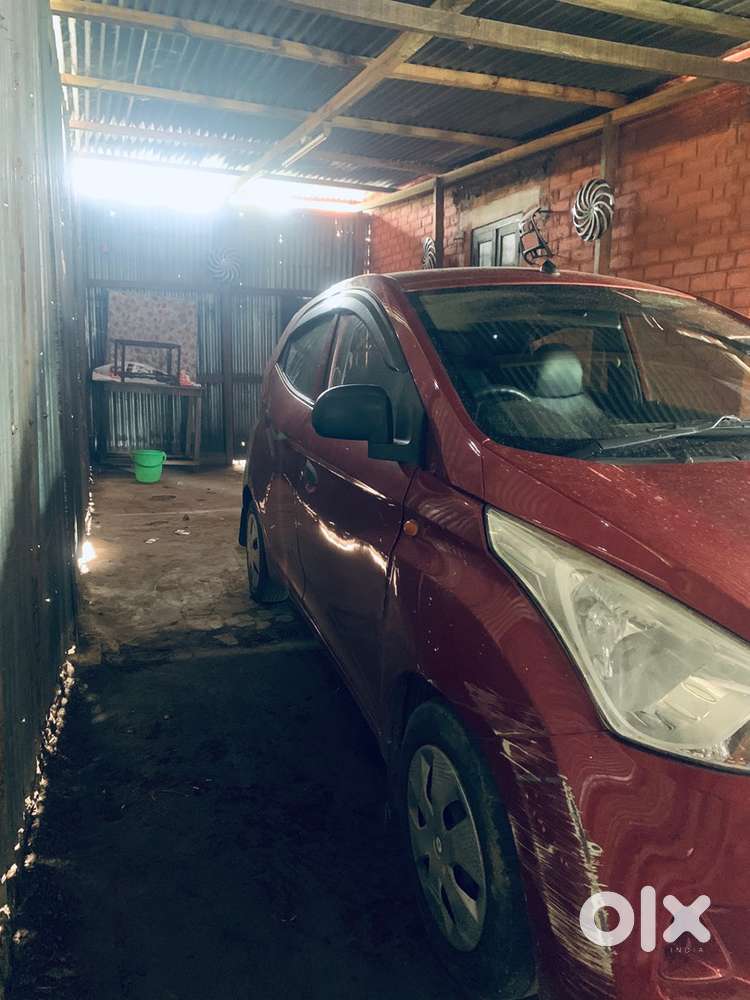 Hyundai Eon Petrol 32719 Km Driven