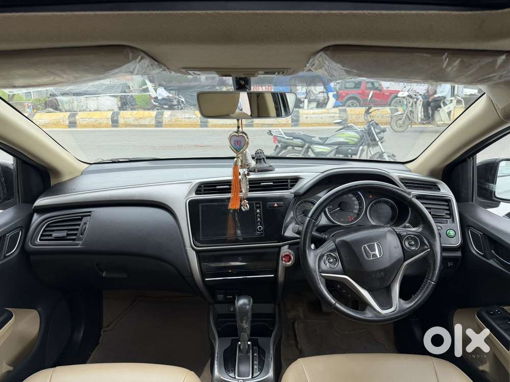 Honda City V At Sunroof I-vtec, 2019, Petrol