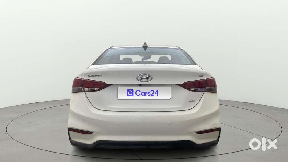 Hyundai Verna 1.6 Sx (o) Vtvt At, 2019, Petrol