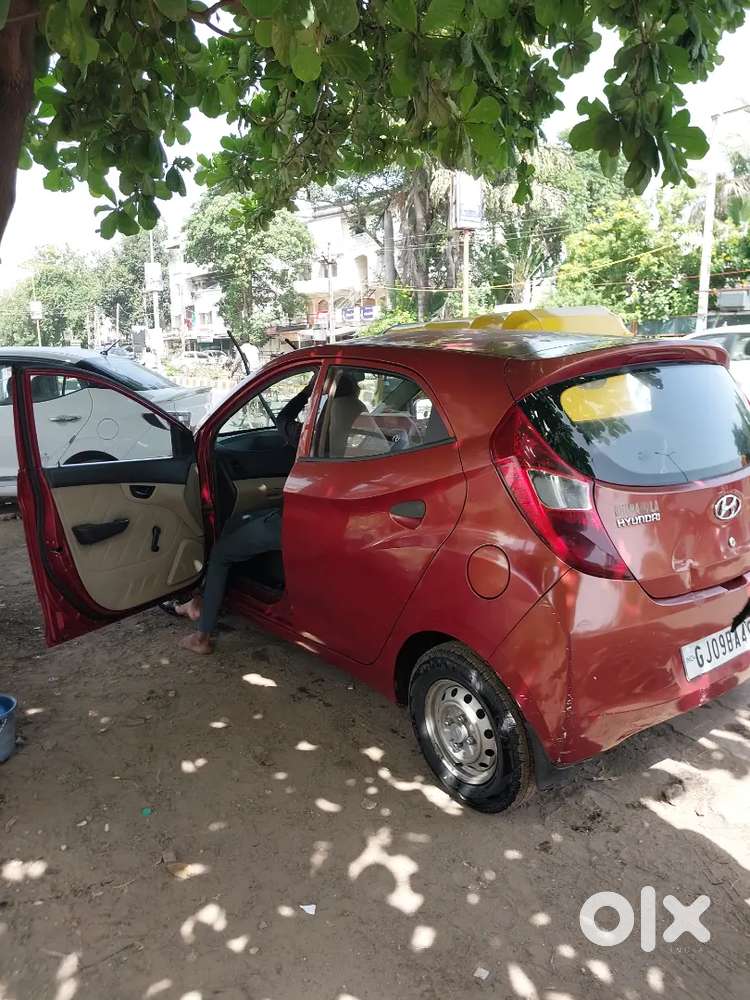 Hyundai Eon 2012 Petrol Well Maintained
