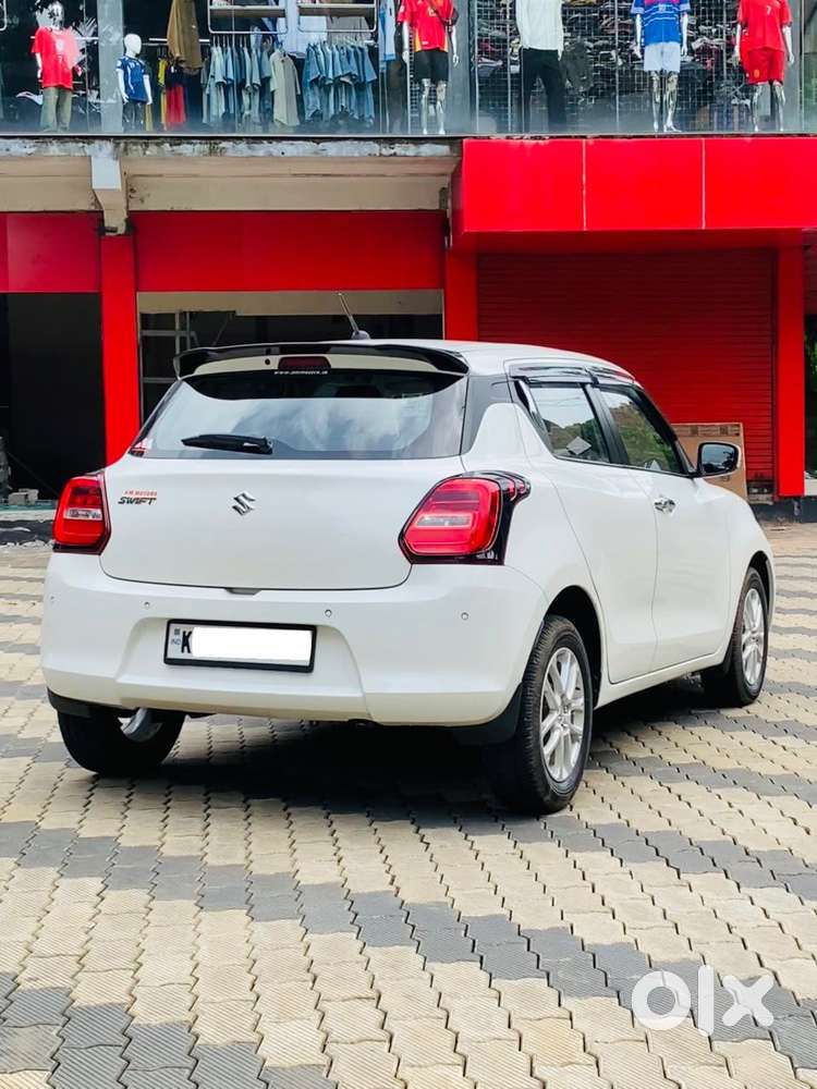 Maruti Suzuki Swift 1.3 Zxi, 2020, Petrol