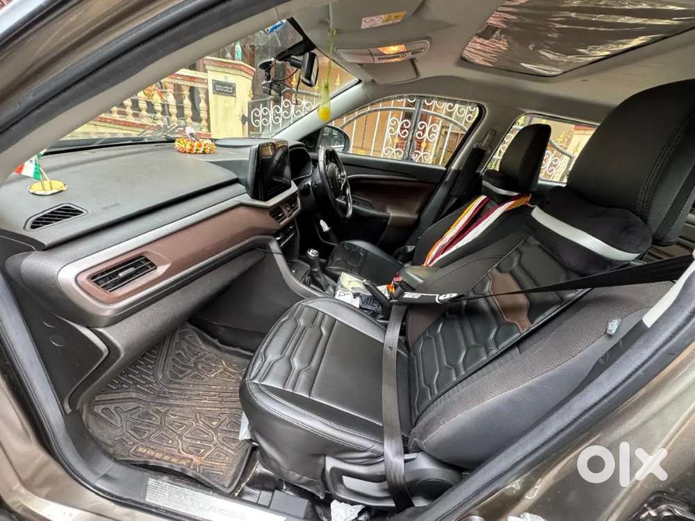Brezza Zxi+ Manual Petrol – 2023  Well Maintained