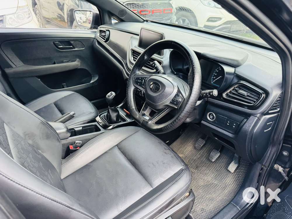Tata Altroz Xza Plus (s) Dark Edition, 2024, Petrol
