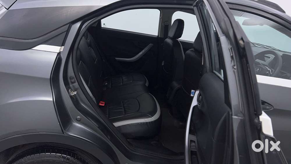 Tata Nexon 1.2 Revotron Xm (s), 2021, Petrol