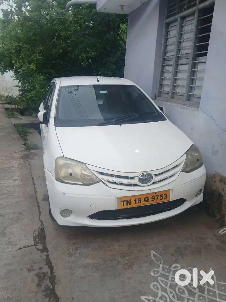 Toyota Etios Liva 2013