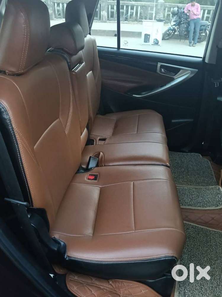 Toyota Innova Crysta