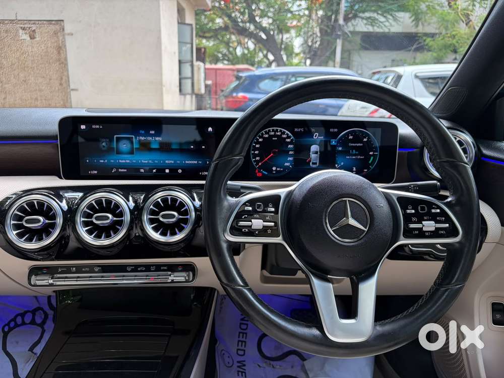 Mercedes-benz A-class Limousine 200, 2021, Petrol