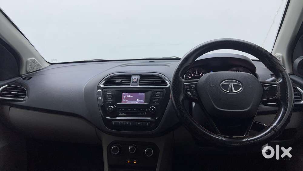 Tata Tiago Xz, 2018, Petrol