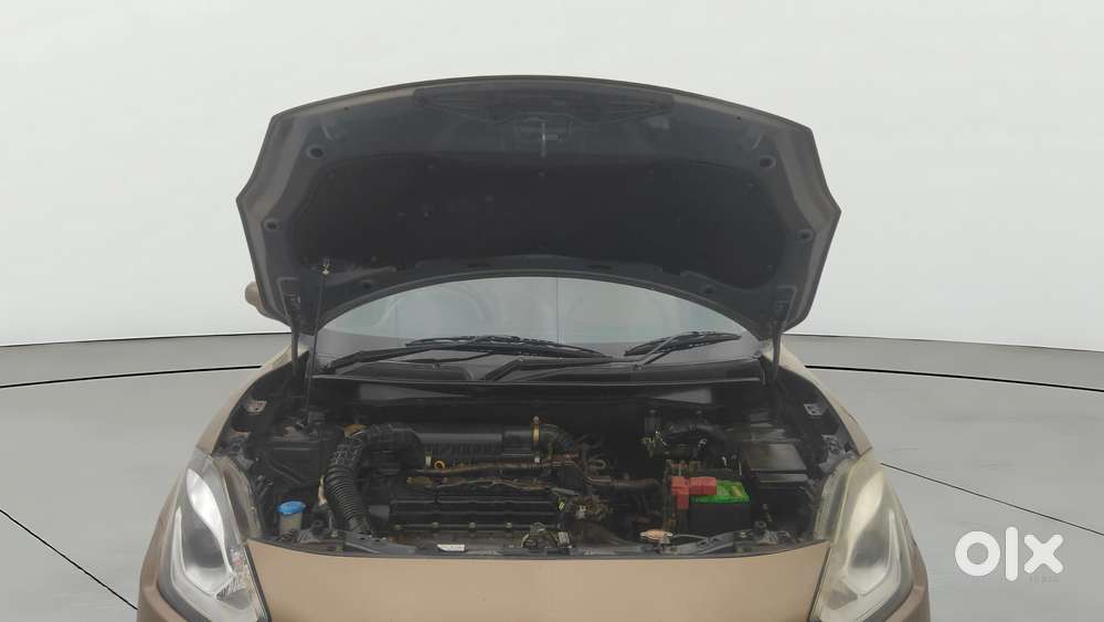 Maruti Suzuki Swift Dzire Zxi + Mt, 2018, Petrol