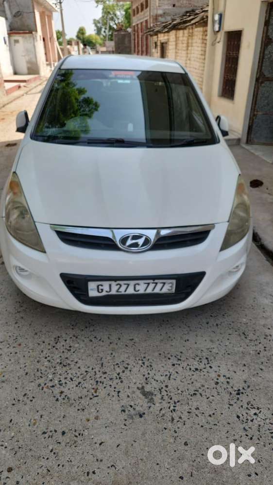 Hyundai I20 Sportz 1.4 Crdi, 2011, Diesel