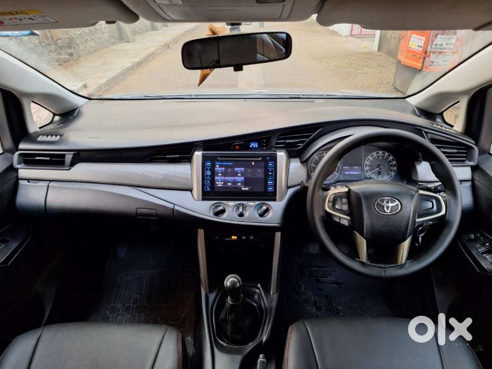 Toyota Innova Crysta 2.4 G Mt 7 Str, 2019, Diesel