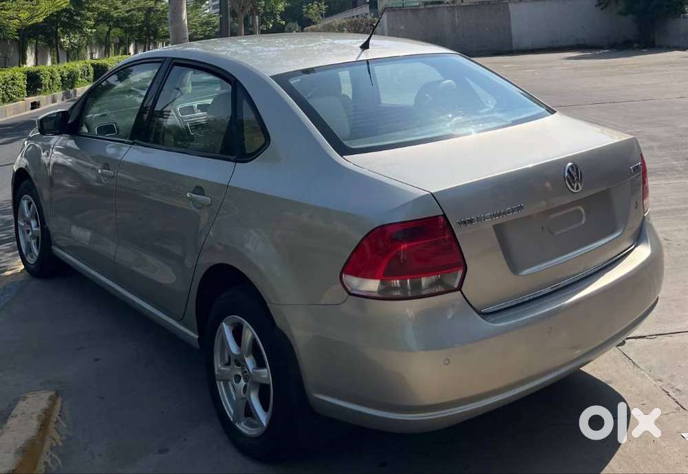 Volkswagen Vento Petrol Highline, 2013, Petrol