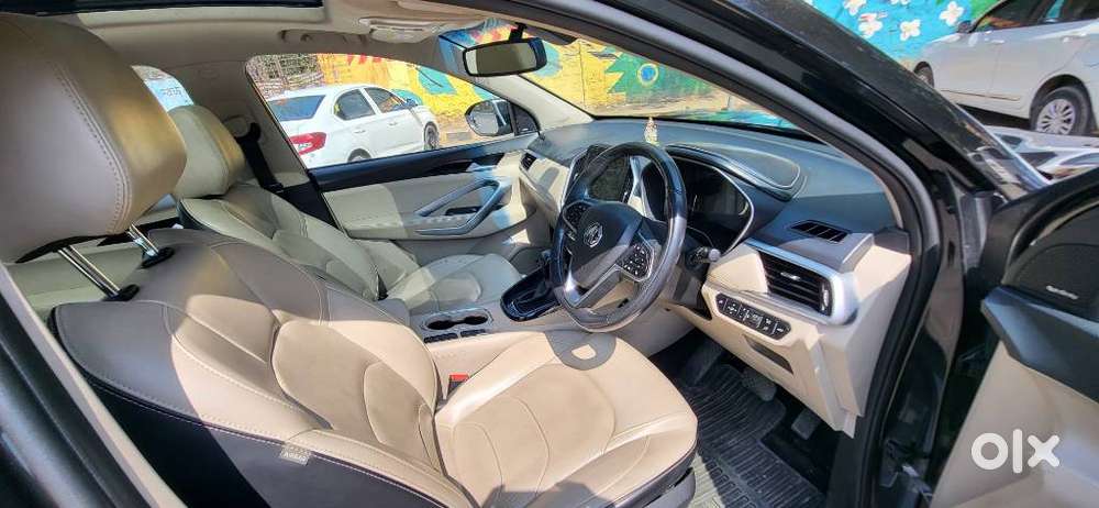 Mg Hector Sharp At, 2022, Petrol