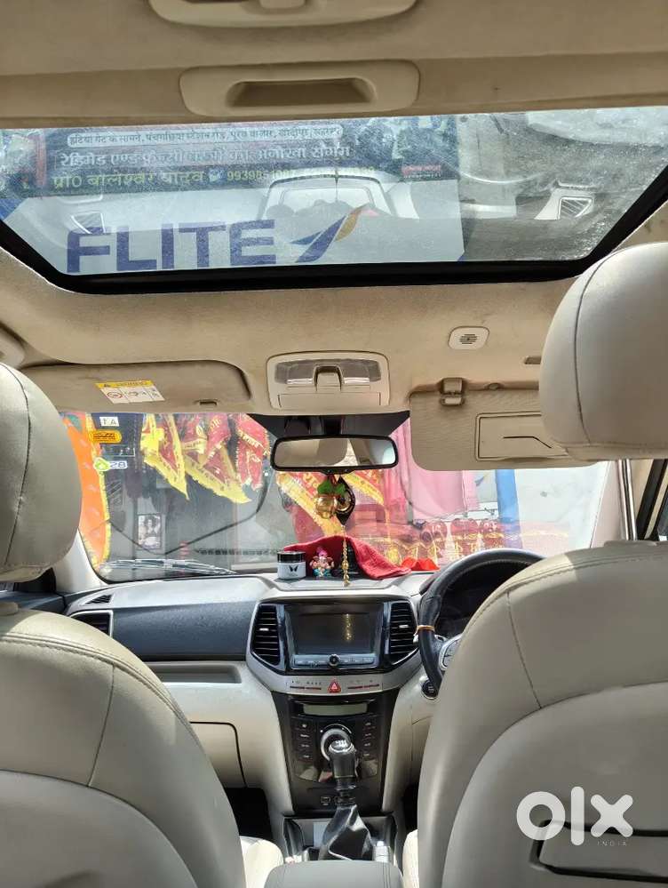 Mahindra Xuv300 2021 Petrol Well Maintained