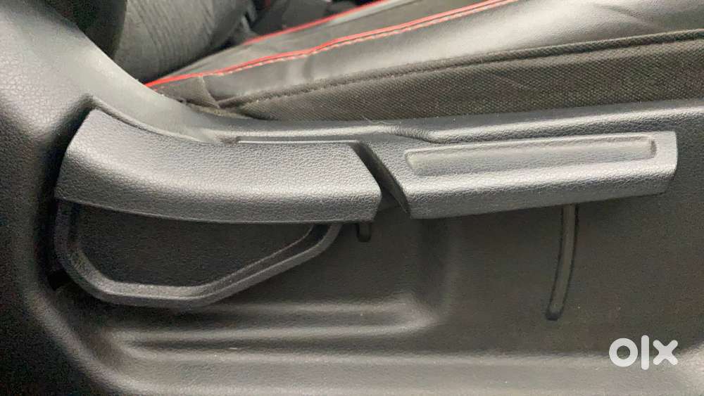 Hyundai Venue 1.0 Sx (o) Turbo Dual Tone, 2020, Petrol