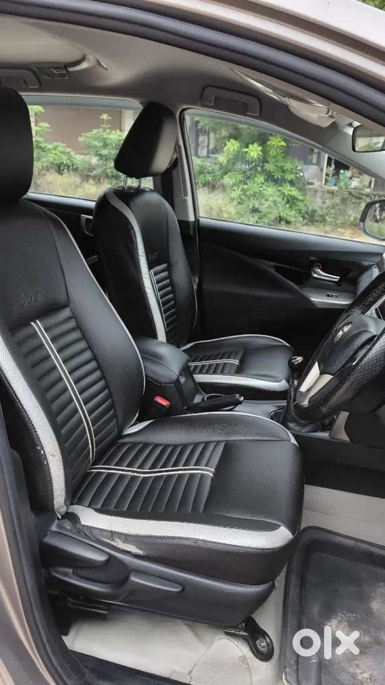 Toyota Innova Crysta 2016