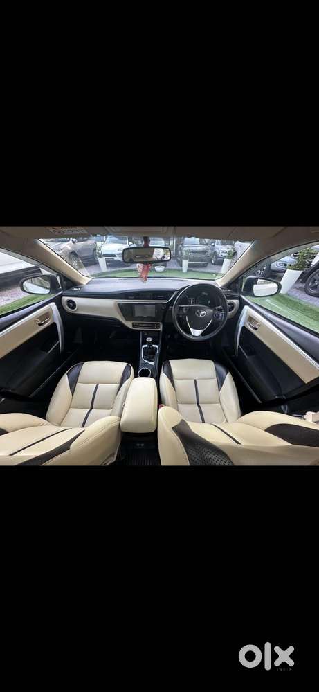 Toyota Corolla Altis 1.8 Gl, 2018, Petrol