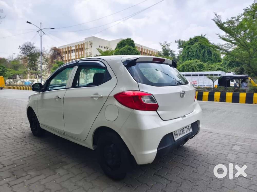Tata Tiago Xe, 2018, Petrol