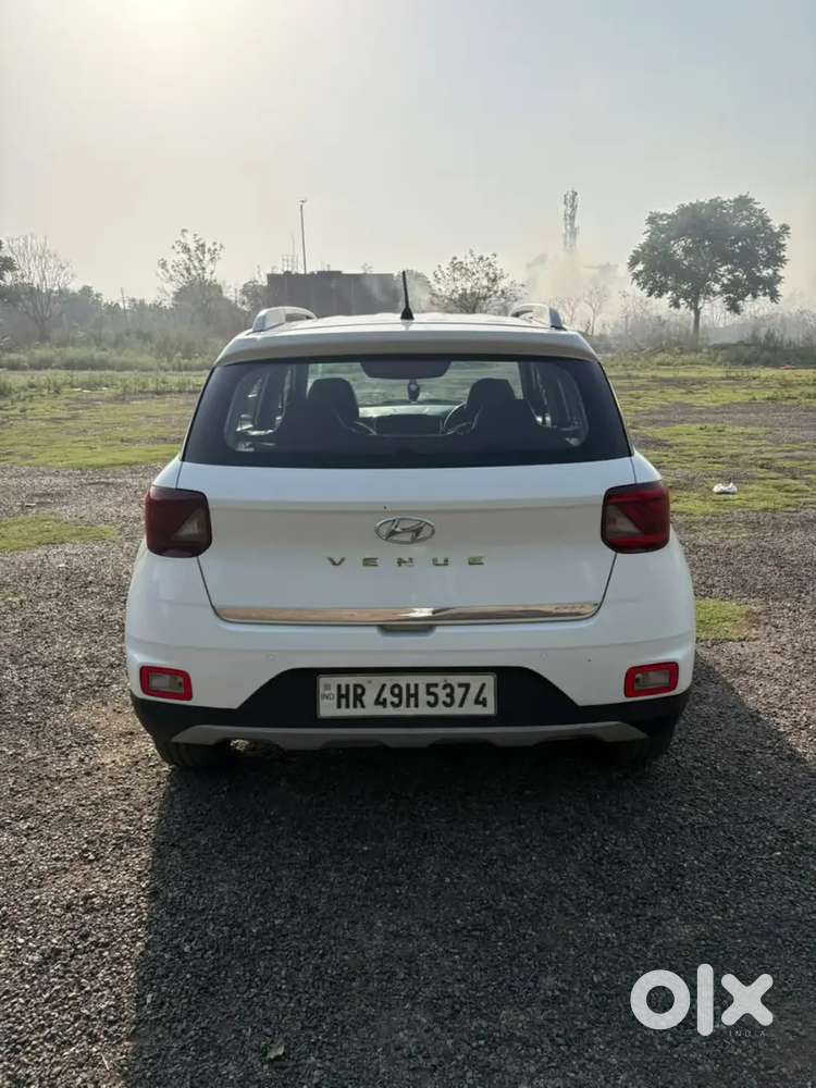 Hyundai Venue 2019 Petrol In Excellent Condition