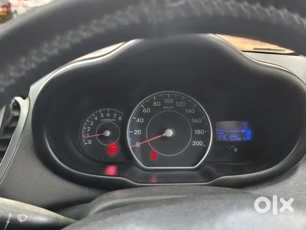 Hyundai I10 Sportz 2011 Model. Single Owner, Showroom Maintained Car
