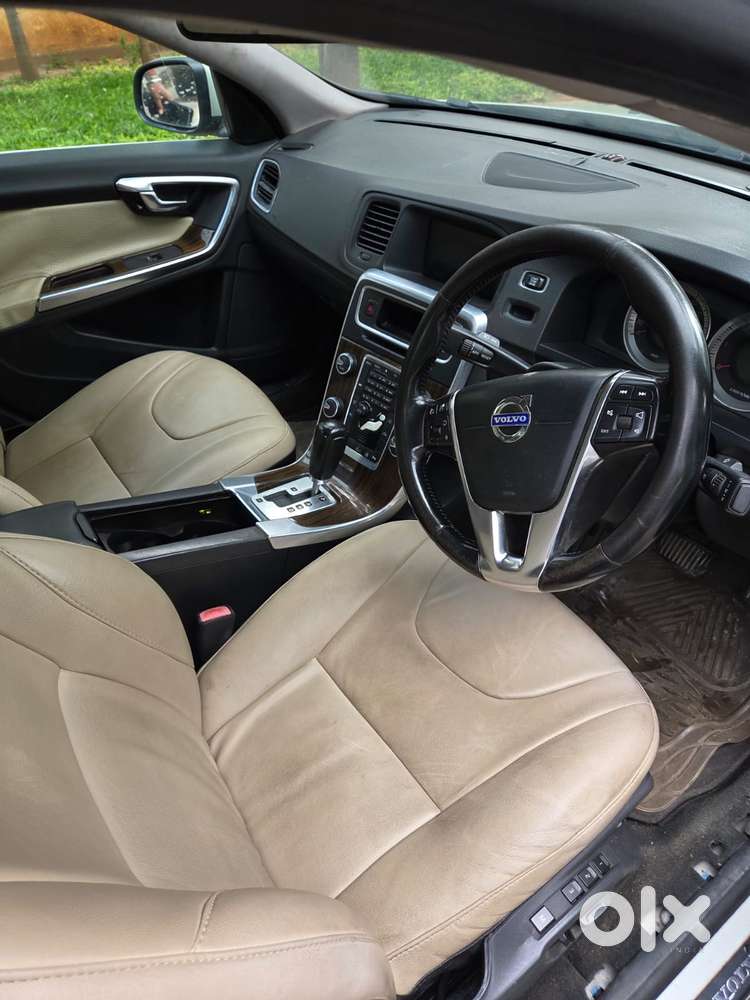 Volvo S60 D5 Kinetic, 2011, Diesel