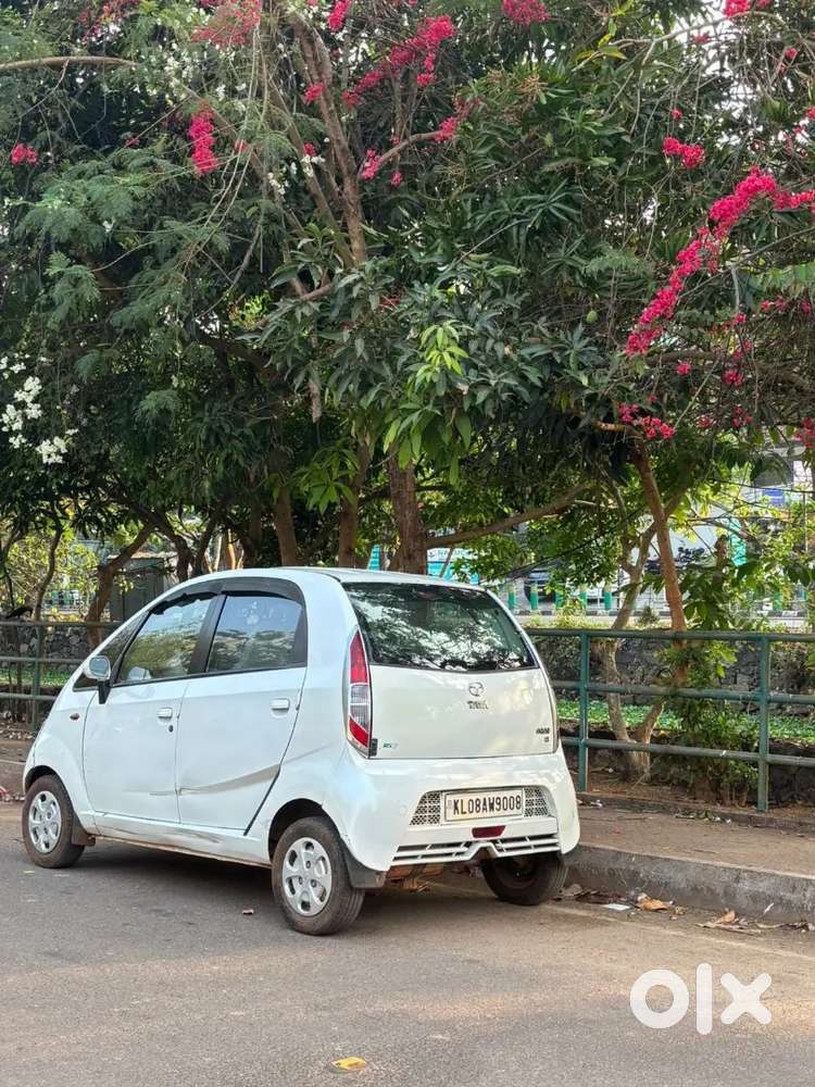 Tata Nano 2012