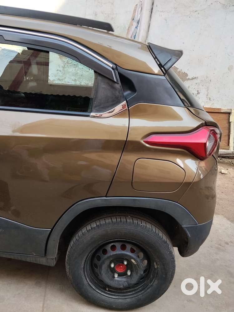 Tata Punch 1.2 Revotron Adventure Camo Rhythm, 2022, Petrol