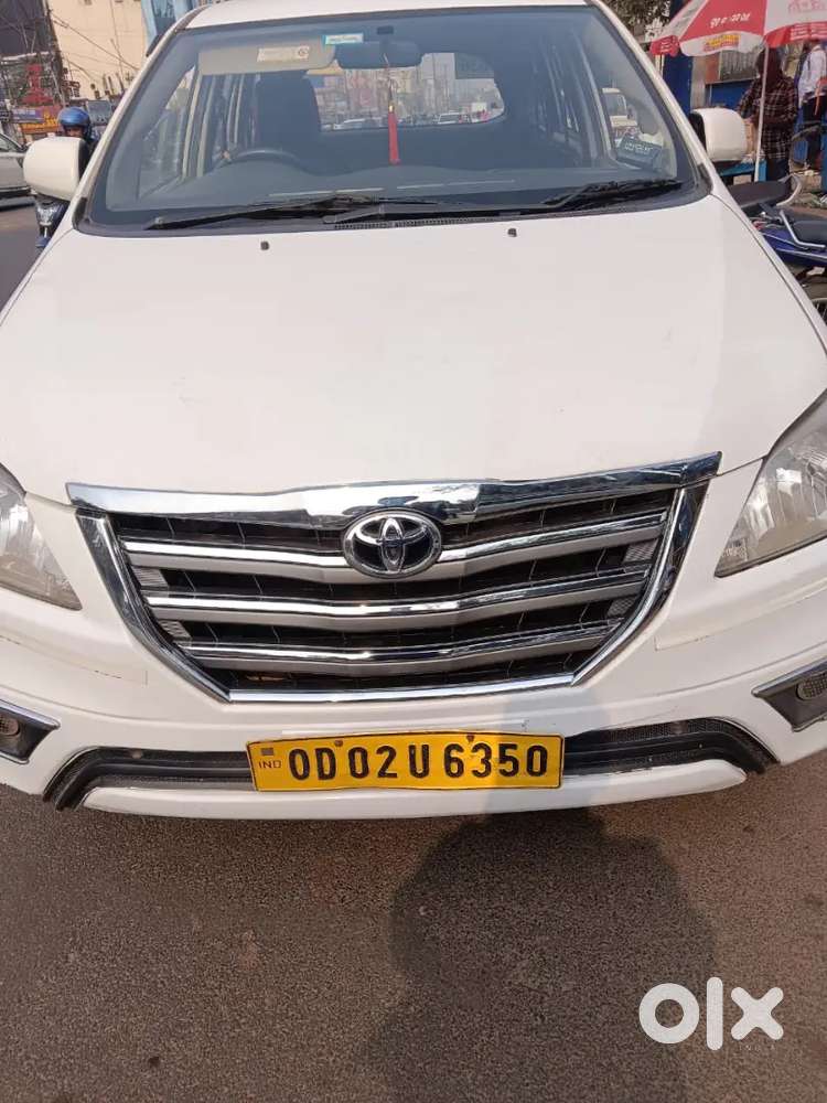 Toyota Innova 2015 Diesel Well Maintained,,