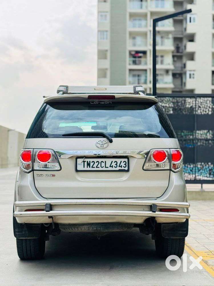 Toyota Fortuner 4x2 Manual, 2013, Diesel
