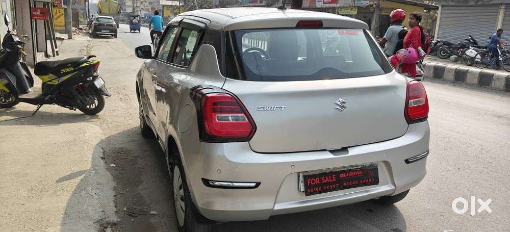 Maruti Suzuki Swift Vxi Optional, 2021, Petrol