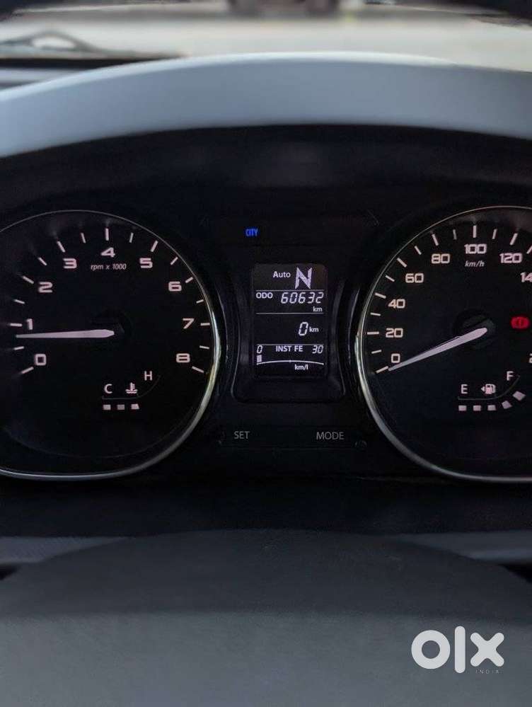 Tata Tiago 1.2 Revotron Xta, 2018, Petrol