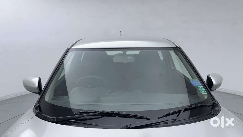 Maruti Suzuki Swift Amt Vxi, 2020, Petrol