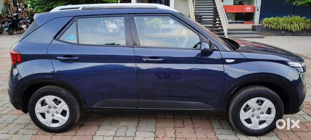 Hyundai Venue 2019 Cng & Hybrids 88600 Km Driven