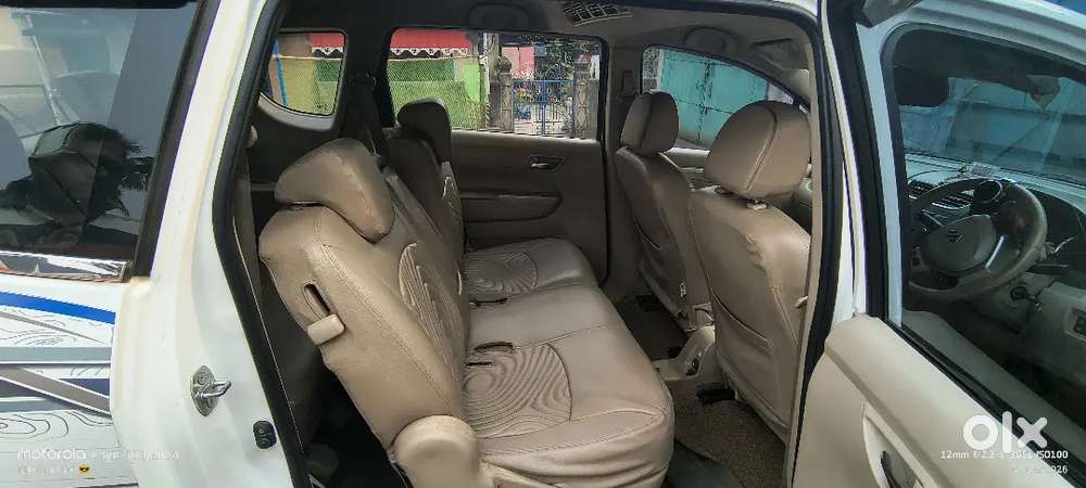Maruti Suzuki Eartiga,shvs Exclusive Model,mint Condition,ac-chilled.