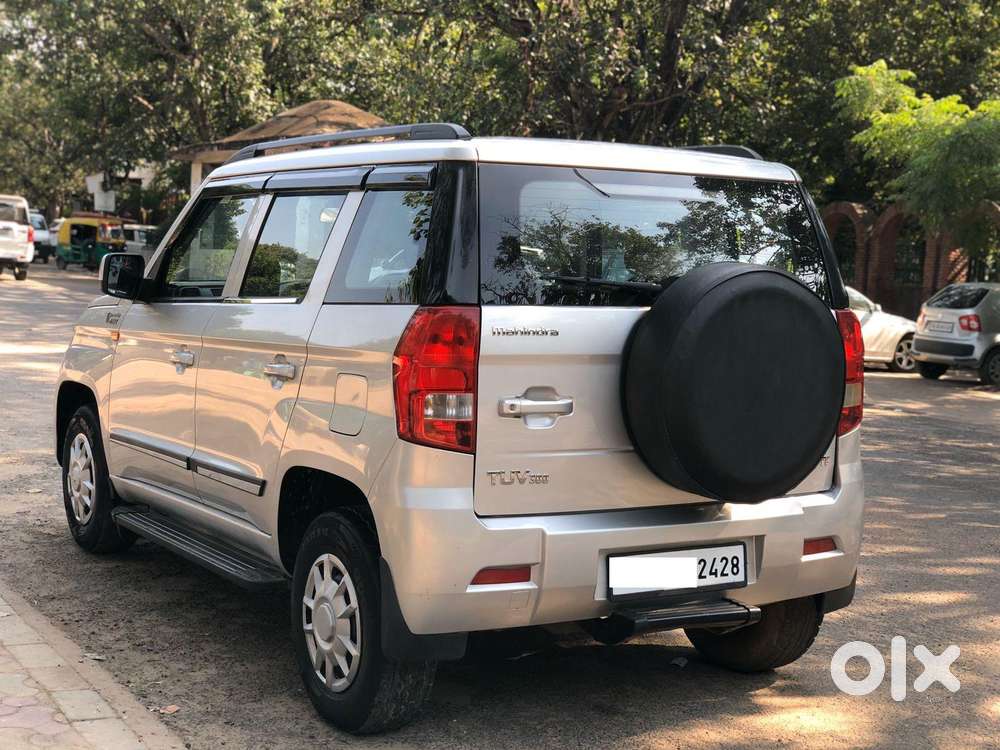 Mahindra Tuv 300