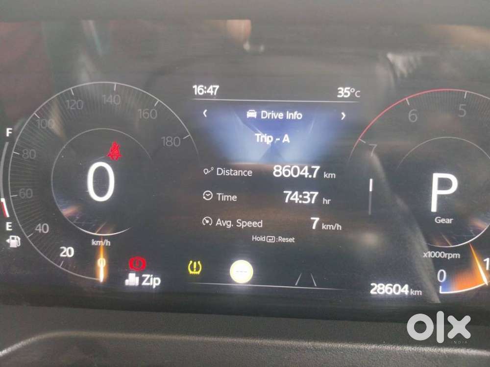 Mahindra Thar Roxx Ax7l Rwd At, 2025, Diesel