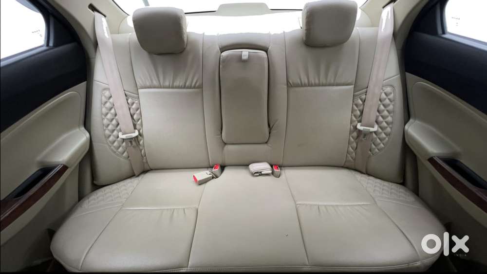 Maruti Suzuki Dzire 1.2 Vxi, 2018, Petrol