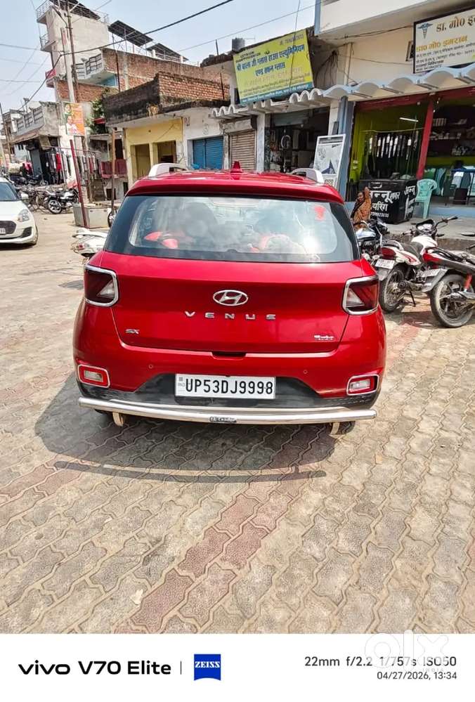 Hyundai Venue 2019 Petrol 51000 Km Driven