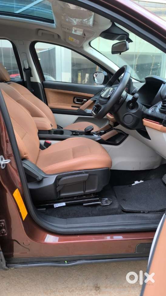 Tata Safari Adventure Plus At, 2024, Diesel