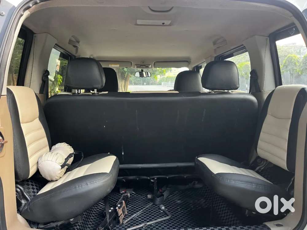 Mahindra Tuv 300 T10, 2018, Diesel