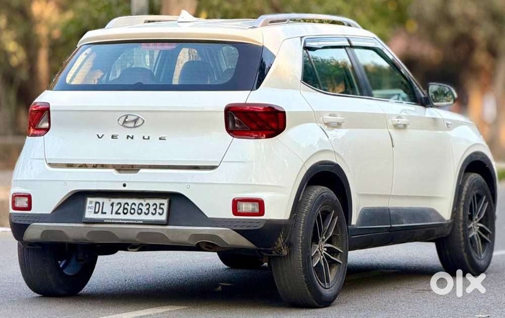 Hyundai Venue Sx Mt, 2020, Petrol