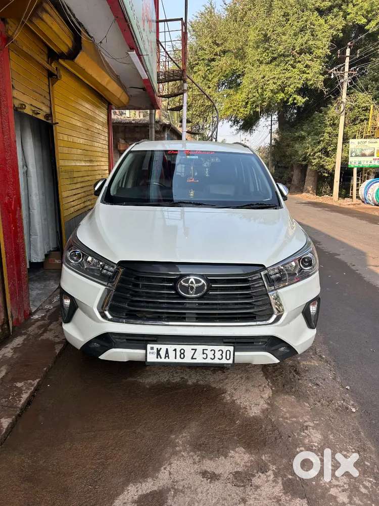 Toyota Innova Crysta 2018 Diesel Well Maintained