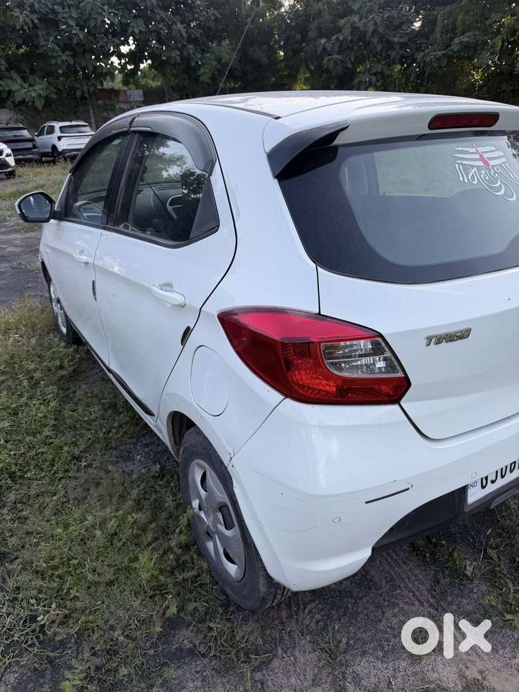 Tata Tiago 1.05 Revotorq Xt, 2016, Cng & Hybrids