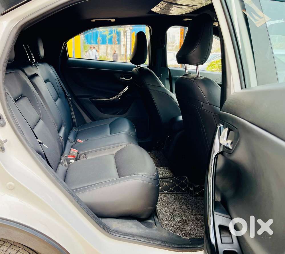 Tata Nexon Fearless Plus S 1.2 Revotron Petrol 7 Dca  Dt, 2024, Petr..