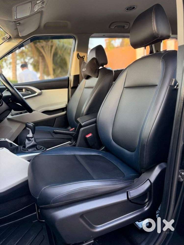 Kia Carens G 1.5 6mt Premium (o) 7-seater, 2024, Diesel