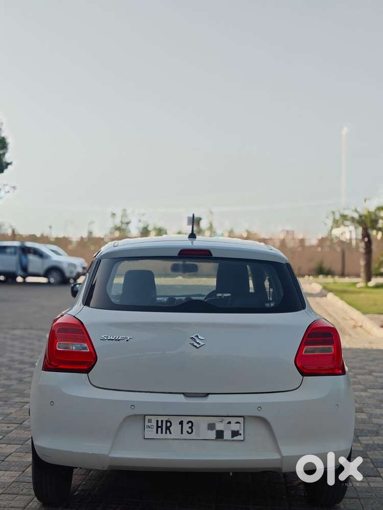Maruti Suzuki Swift 2018 Amt Vxi, 2021, Petrol
